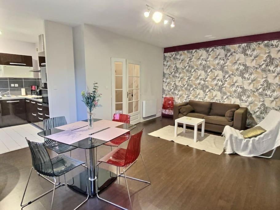 Appartement En Residence, Blois Dış mekan fotoğraf